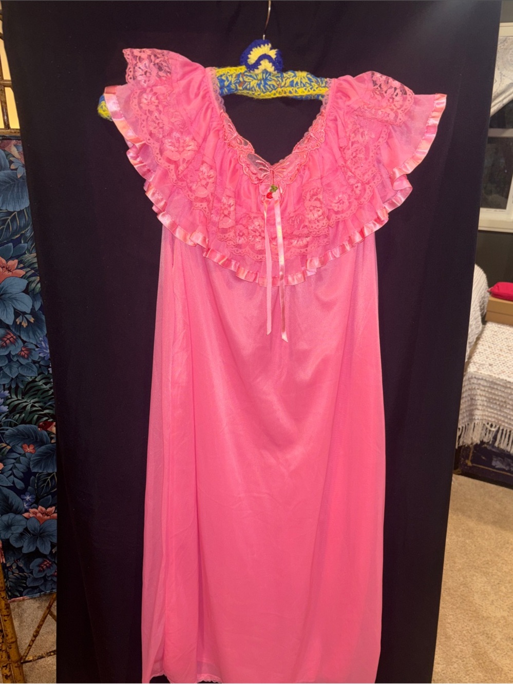 Elegant Pink Ruffled Lace Nightgown Chemise -